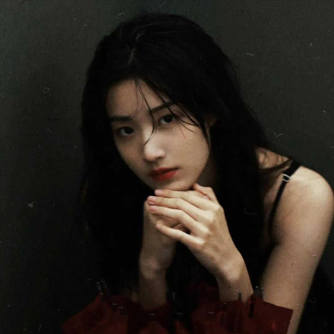 双面女蝎星